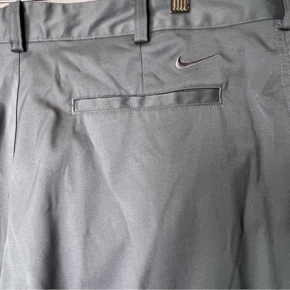Nike Golf Dri-Fit Flat Front Tech Golf Pants Men's 36x32 Grey - Picture 3 of 10